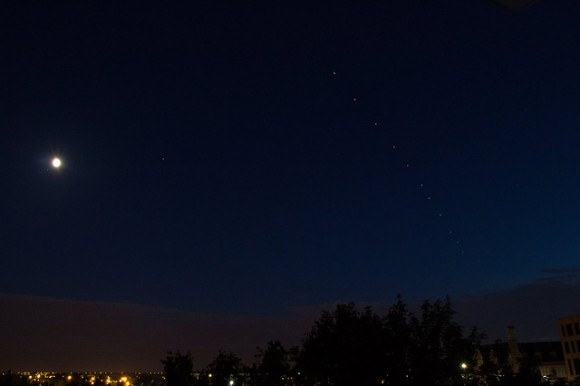Composite image of the June 8, 2014 ISS pass, featuring Spica, the Moon and Mars. Credit and copyright: Dave Walker.
