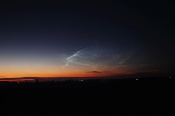 Noctilucent clouds near Oss, Holland on July 3, 2014. Taken with Canon EOS 60 D, 17 - 40 Canon lens, exposure time 2 to 4 seconds, ISO 200. Credit: Edwin van Schijndel
