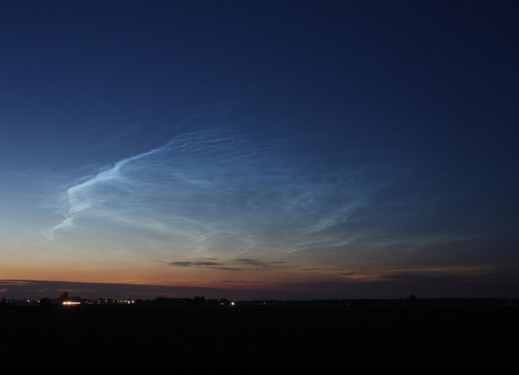 Late night Noctilucent clouds outside Oss, Holland, July 3, 2014. Taken with Canon EOS 450D, 17-40 mm lens, ISO 200, f=5.6, exposure time 5-15 seconds Credit: Raymond Westheim
