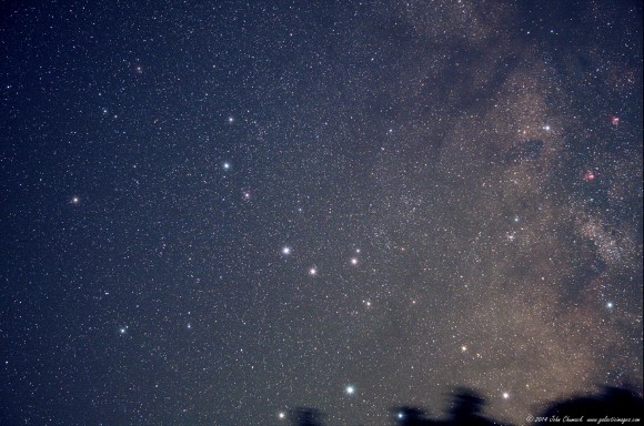 A non-annotated version of the Sagittarius Spoon and Pluto on 06-29-2014 from Dexter, Iowa. Credit and copyright: John Chumack.