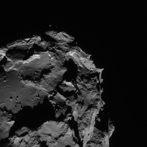 Rosetta's Comet Looms In The