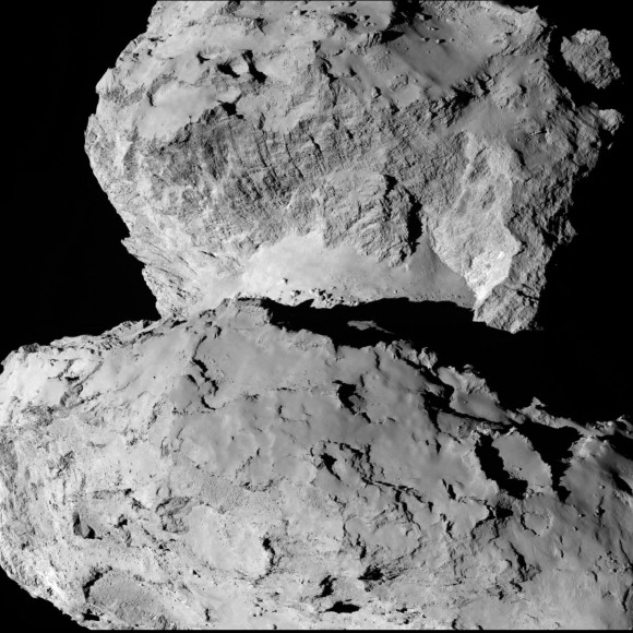 A close-up view of Comet 67P/Churyumov–Gerasimenko taken by the Rosetta spacecraft on Aug. 7, 2014. Credit: ESA/Rosetta/MPS for OSIRIS Team MPS/UPD/LAM/IAA/SSO/INTA/UPM/DASP/IDA