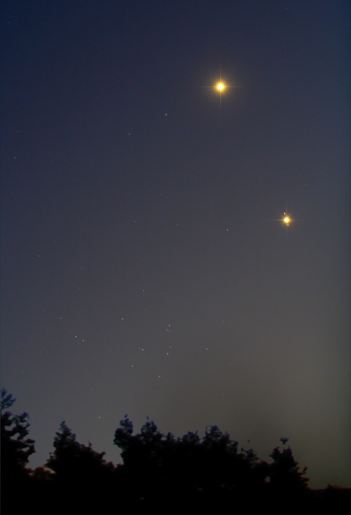Close approach of Venus and Jupiter with M44 in the same field on August 18, 2014 over Payson, Arizona. Shot with a Canon XTi DSLR, 5 seconds exposure, ISO 400, 4" f/4.5 Newtonian. Credit and copyright: Chris Schur.