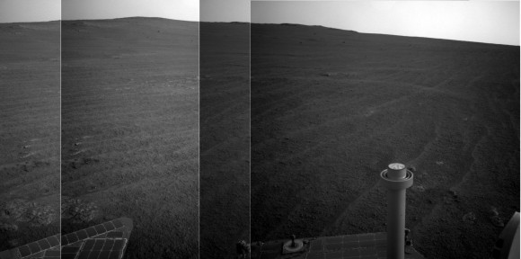 The Opportunity rover's view on Sol 3,839 on Nov. 11, 2014, shortly after it pushed past 41 kilometers (nearly 28.5 miles) of driving on the Red Planet. Credit: NASA/JPL-Caltech/Cornell Univ./Arizona State Univ. (panorama: Elizabeth Howell)