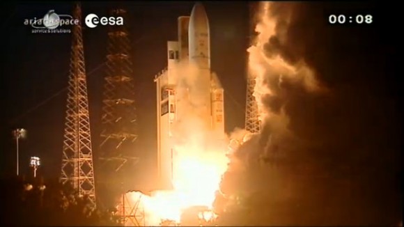 Ariane 5 VA213 carrying ATV Albert Einstein lifted off from Europe’s Spaceport in French Guiana at 21:52 GMT on June 5, 2013. Credit: ESA/Arianspace.